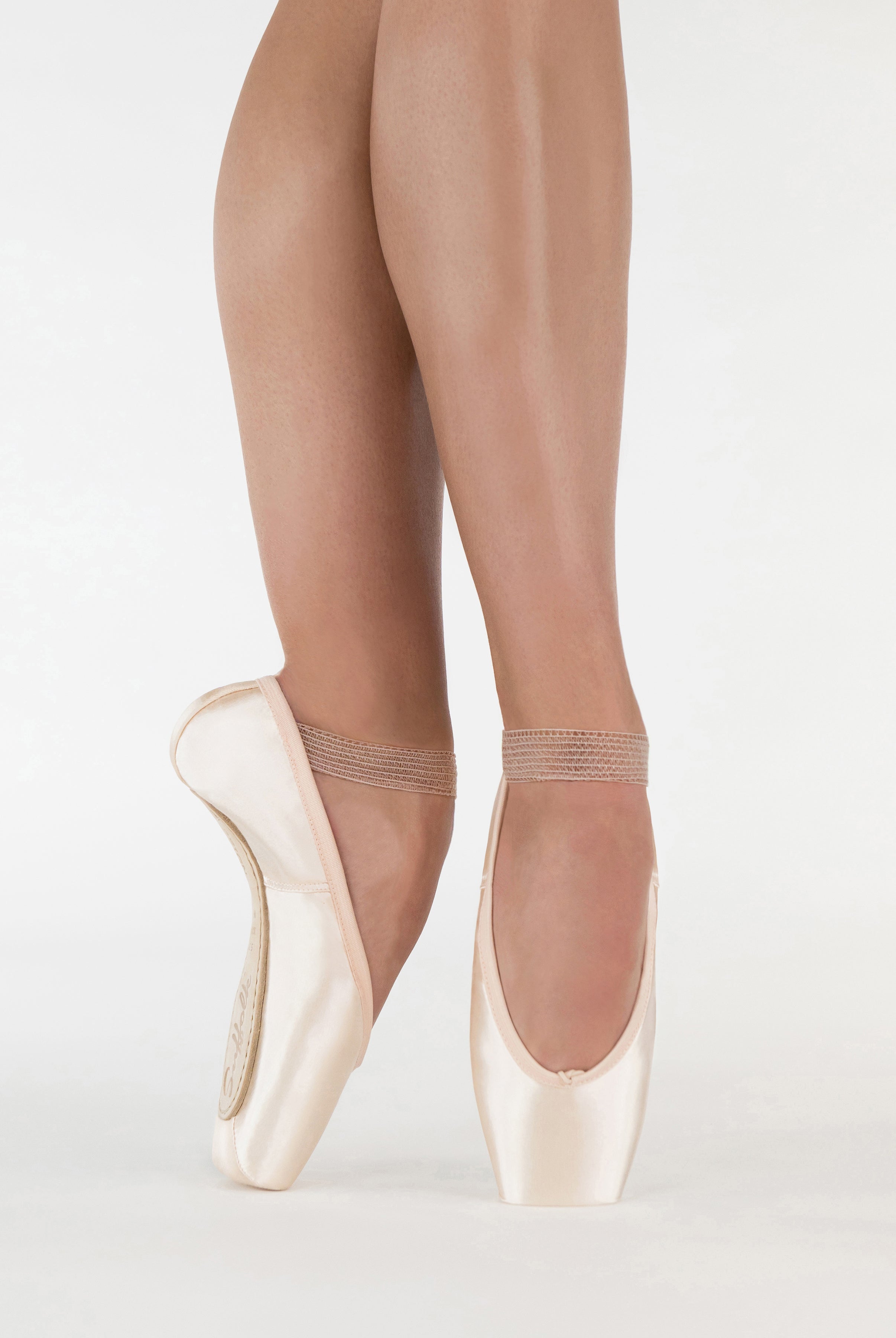 Pink Suffolk® Reign™ Point Shoe