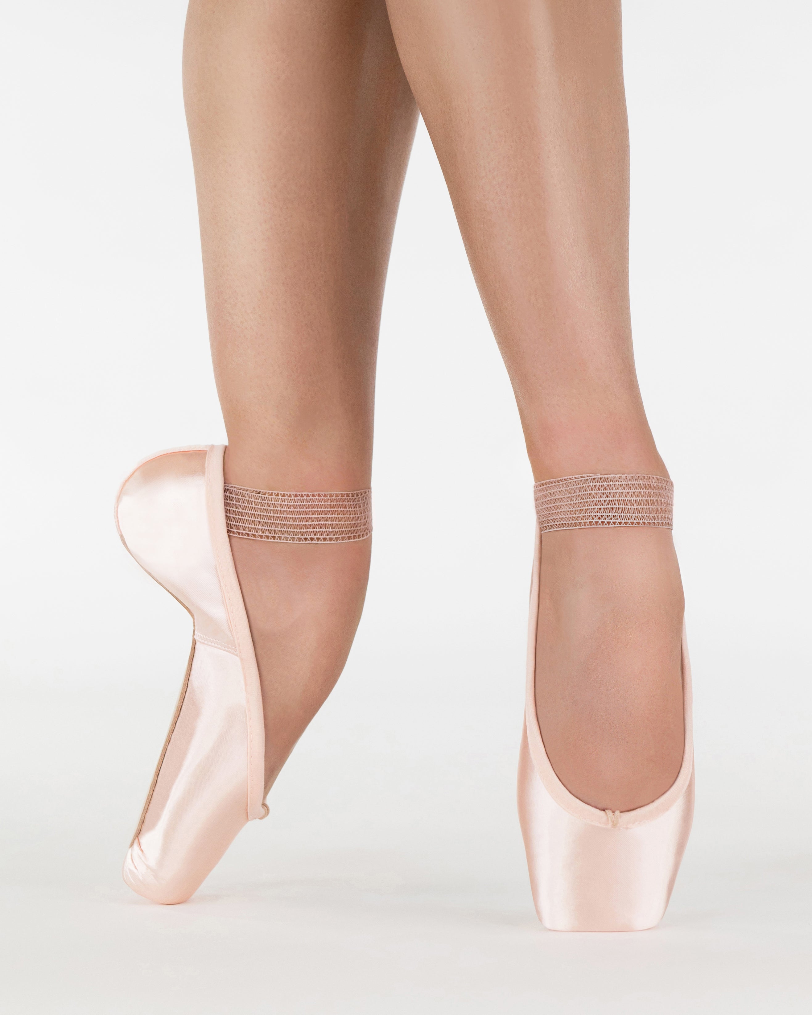 Pink Suffolk® Signet™ Point Shoe