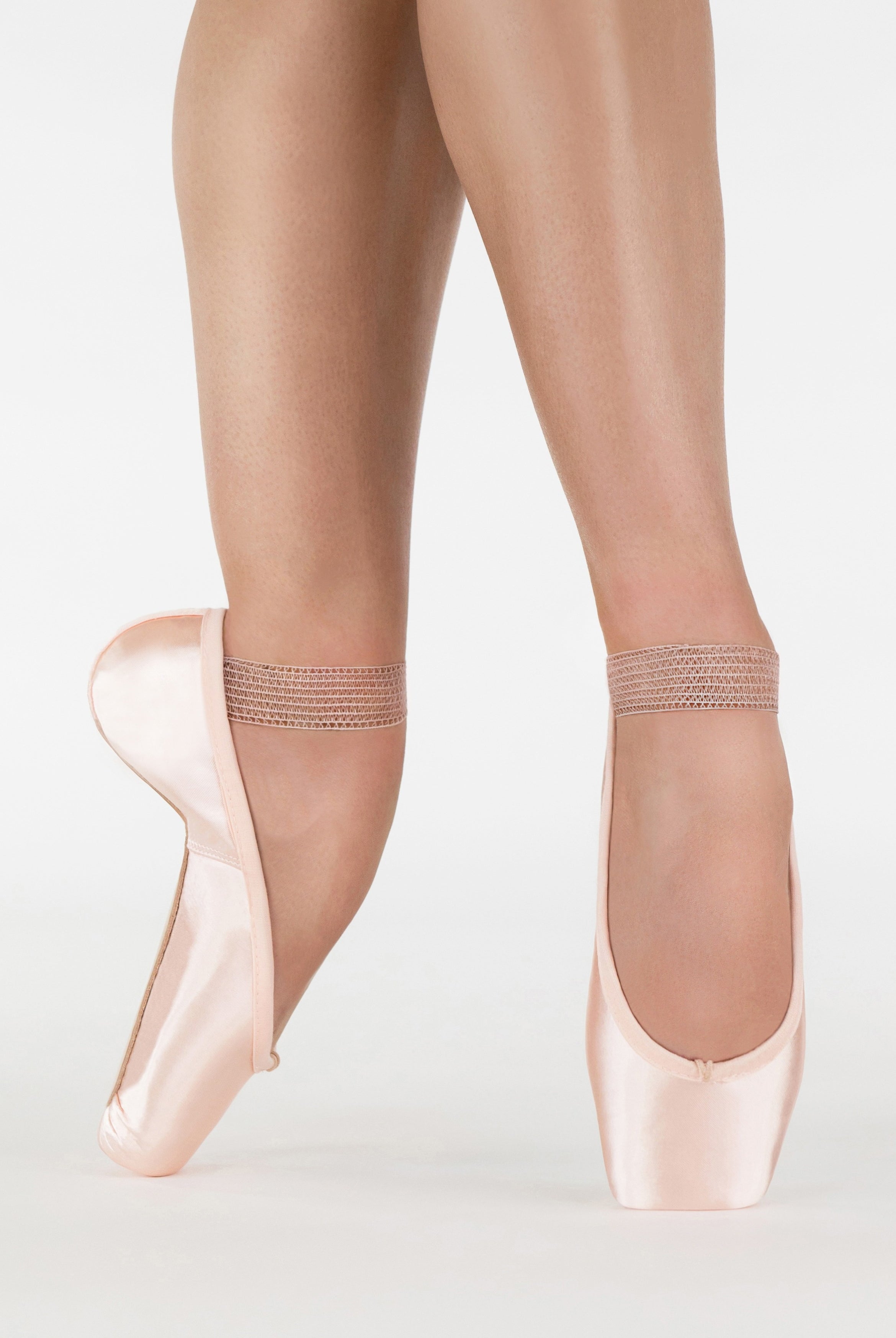 Suffolk Signet Pointe Shoe Light Shank Pink Satin Beginner Pointe Shoe